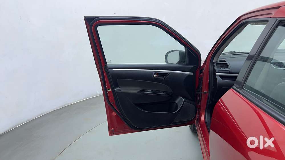 Maruti Suzuki Swift Vvt Vxi, 2013, Petrol