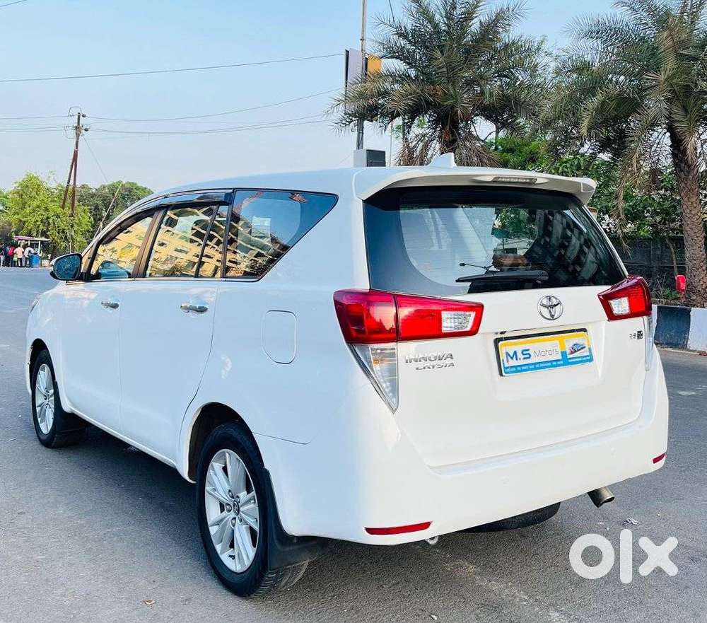 Toyota Innova Crysta 2.8z Automatic, 2018, Diesel