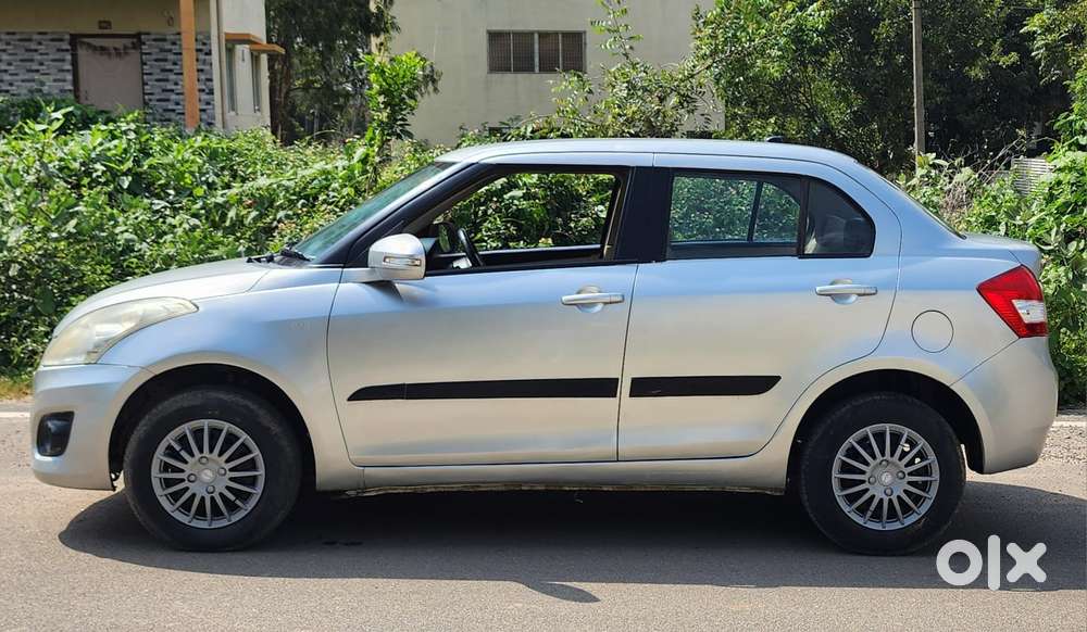 Maruti Suzuki Dzire 1.2 Vxi Amt, 2012, Petrol