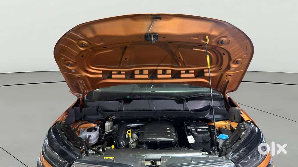 Skoda Kushaq 1.0 Tsi Style, 2022, Petrol