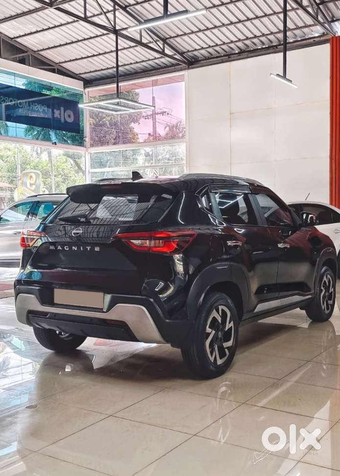 Nissan Magnite 1.0 Xv, 2023, Petrol