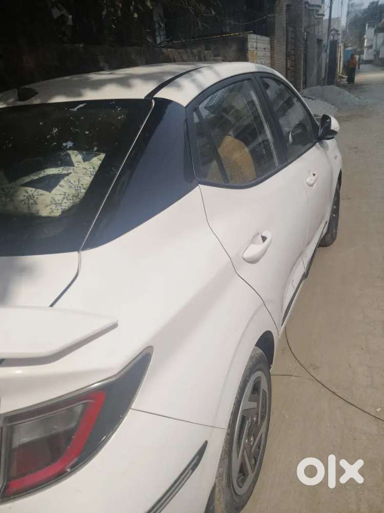 Hyundai Aura 2024 Cng