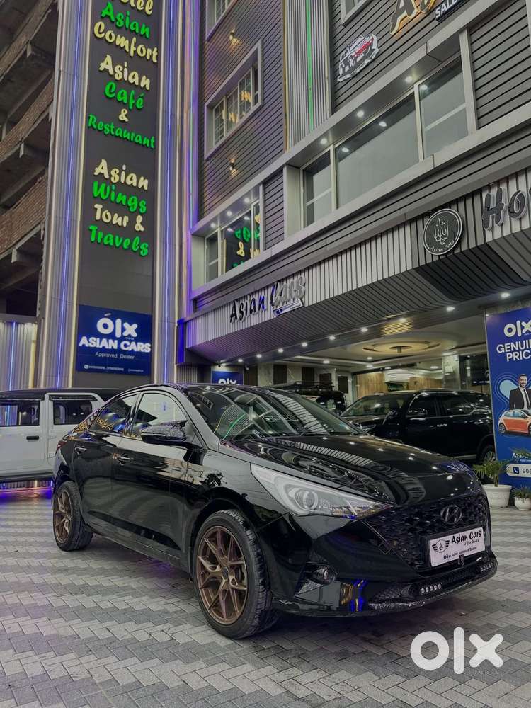 Hyundai Verna, 2023, Petrol