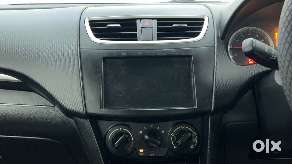 Maruti Suzuki Swift Vvt Vxi, 2012, Petrol