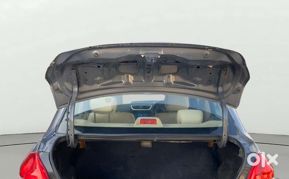 Maruti Suzuki Swift Dzire Vdi Bsiv, 2014, Diesel