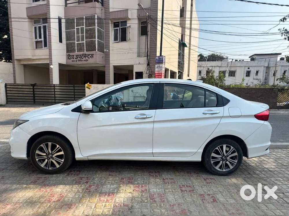 Honda City 1.5 V Petrol 2023