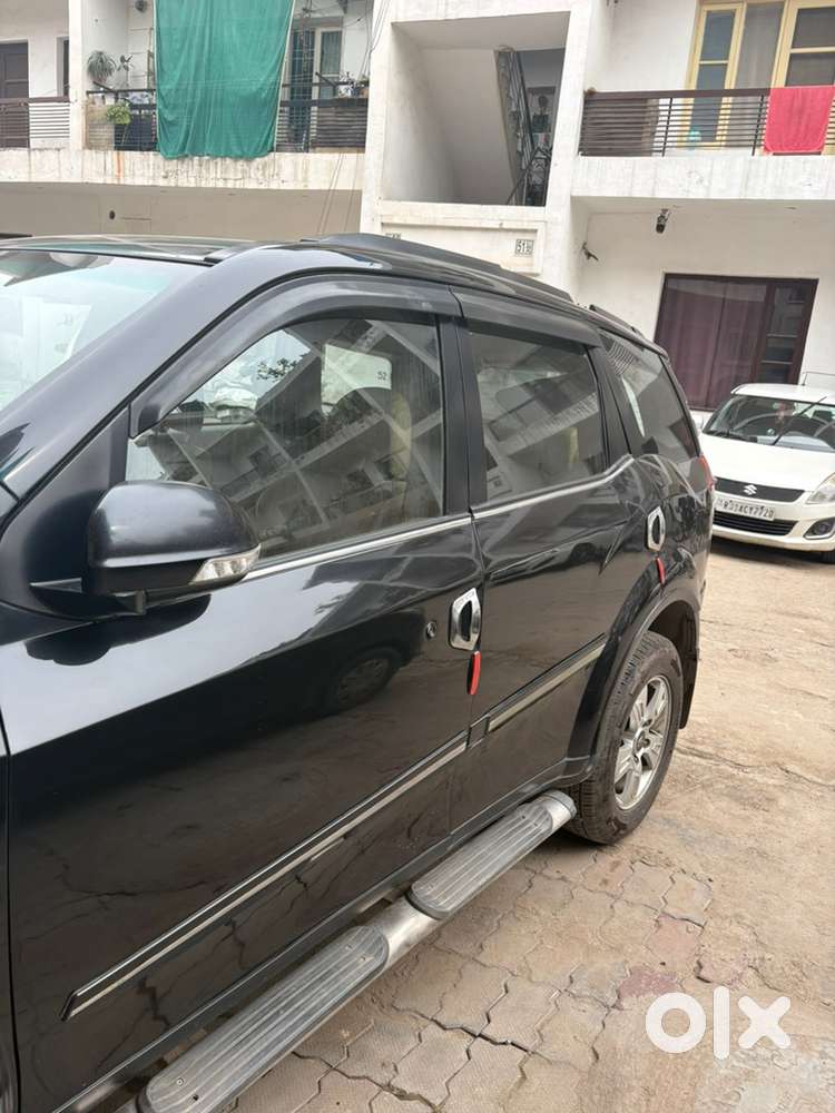 Mahindra Xuv500 Diesel 2012 Year