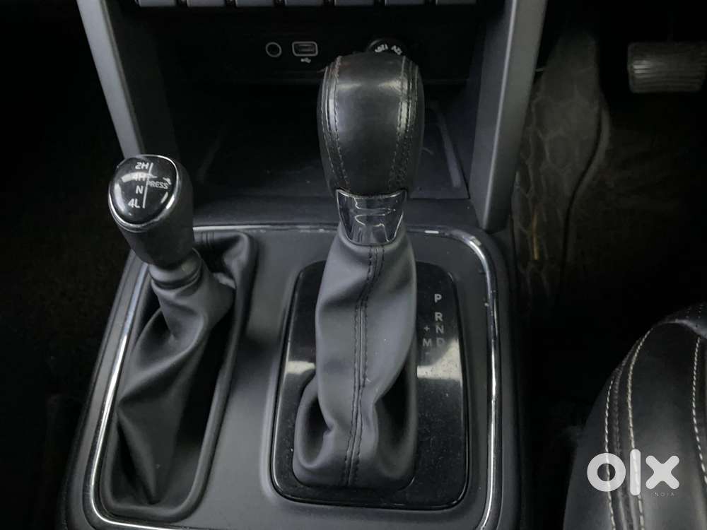 Mahindra Thar Lx Hard Top Petrol At Rwd, 2022, Petrol