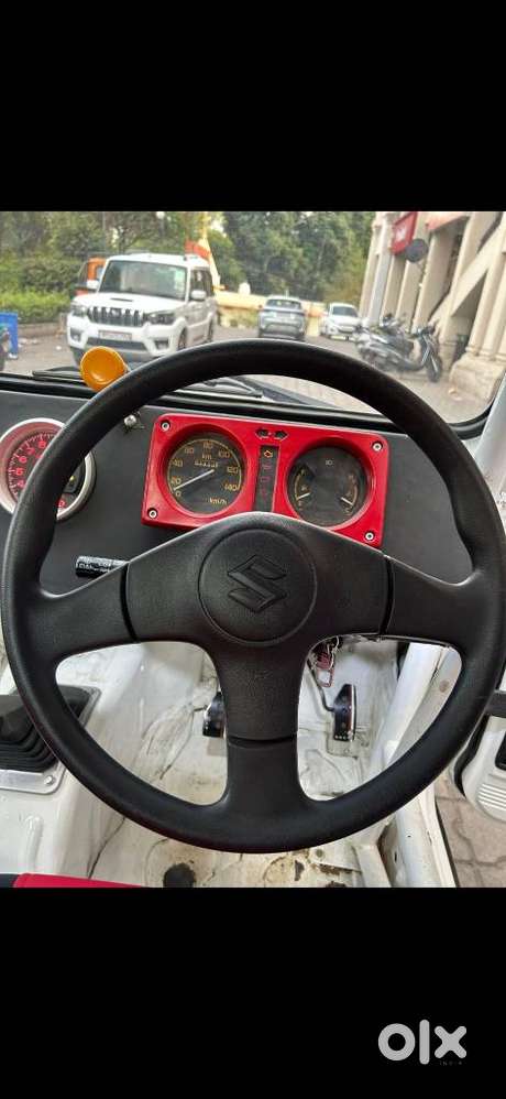 Maruti Suzuki Gypsy King Ht Bsiii, 2014, Petrol