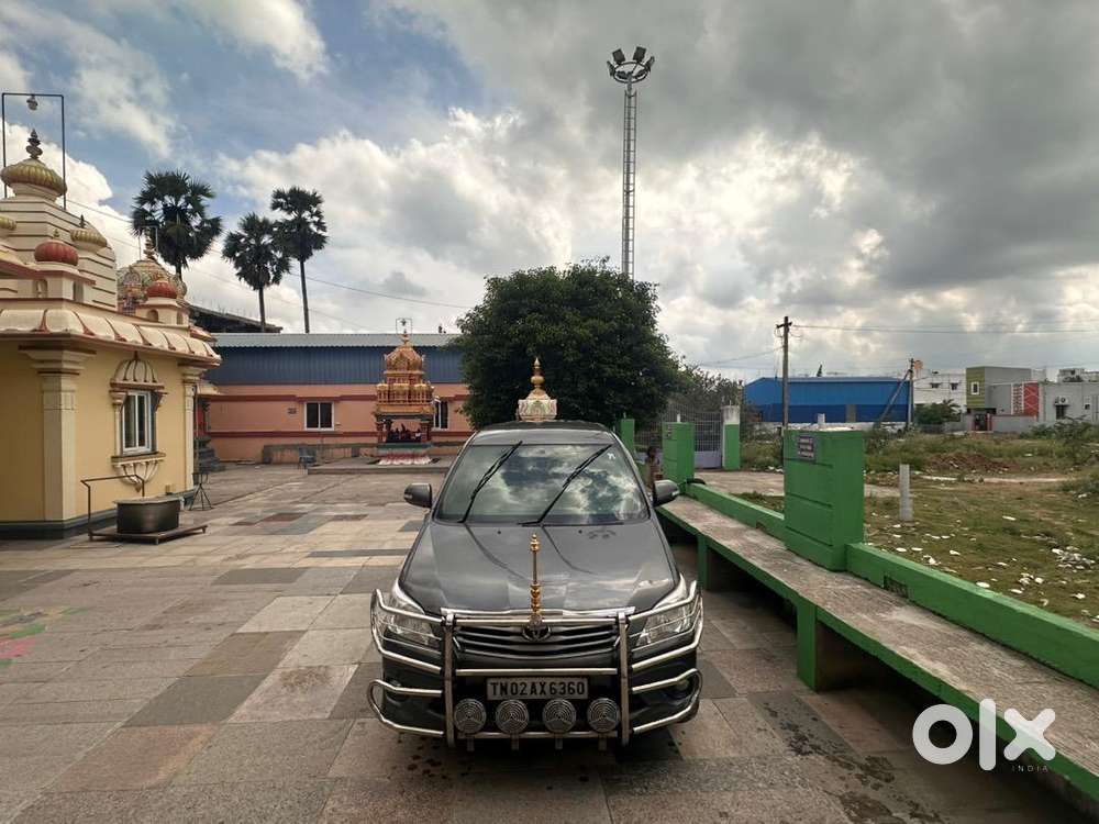 Toyota Innova 2013 Diesel Well Maintained