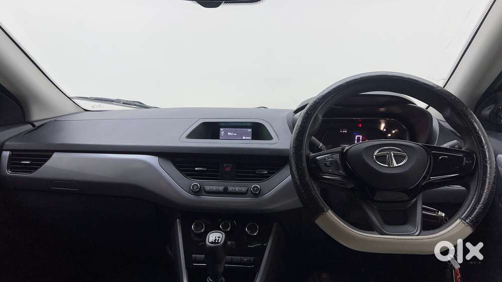 Tata Nexon 1.2 Revotron Xm (s), 2023, Petrol