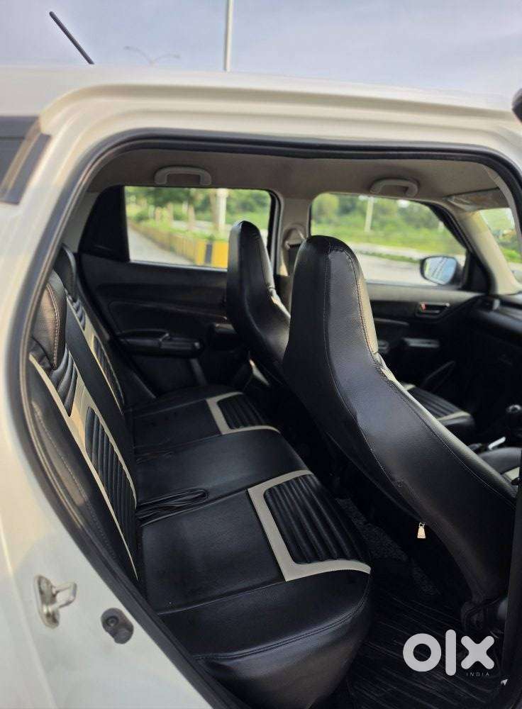 Maruti Suzuki Swift Vxi Optional, 2022, Petrol