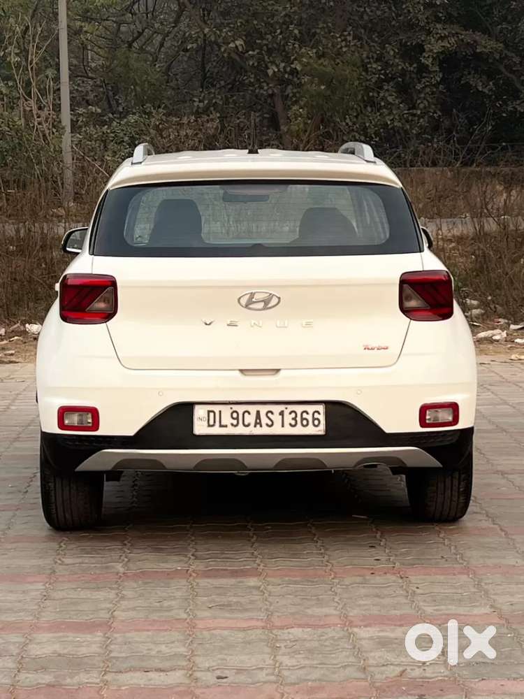 Hyundai Venue 1.0 S (o) Turbo Dct, 2019, Petrol