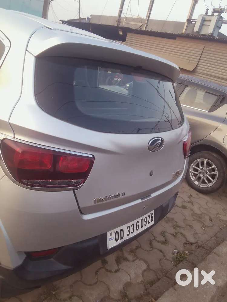 Mahindra Kuv100  2016 1st Petrol