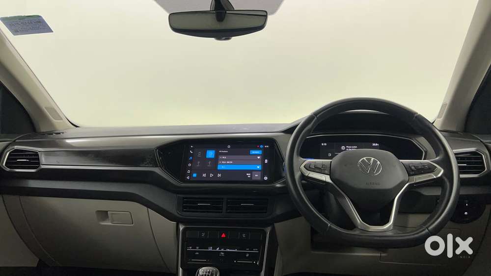 Volkswagen Taigun Topline 1.0 Tsi At (electric Seats), 2022, Petrol