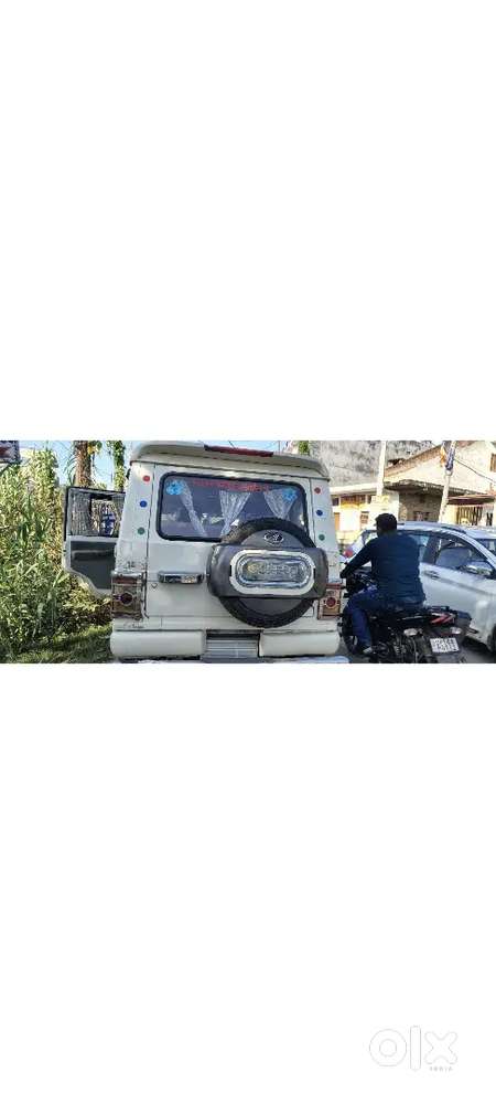 Mahindra Bolero Neo 2015