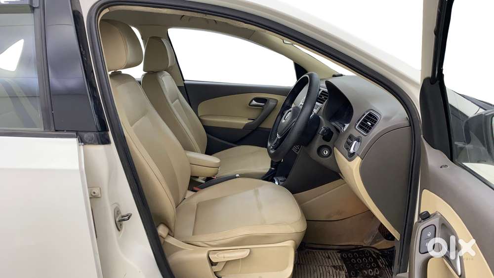 Volkswagen Vento 2010-2013 Petrol Highline At, 2016, Petrol