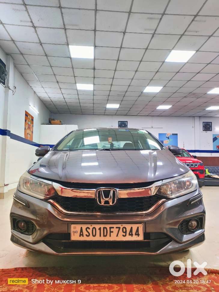 Honda City I-vtec V, 2017, Petrol