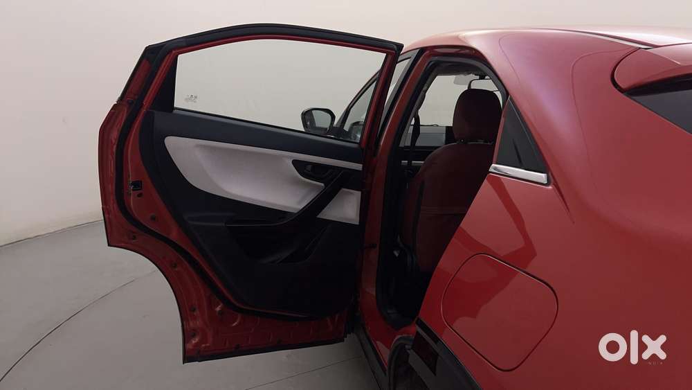 Tata Curvv Creative 1.2 Revotron Petrol 6mt, 2024, Petrol