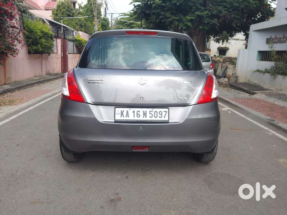 Maruti Suzuki Swift Vxi Optional, 2017, Petrol