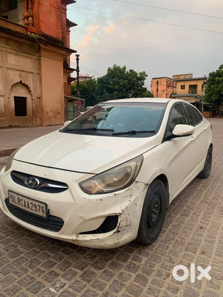 Hyundai Verna Petrol 2012
