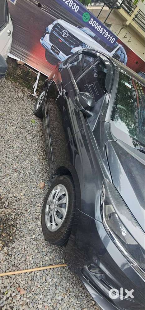 Tata Tiago 2021 Petrol