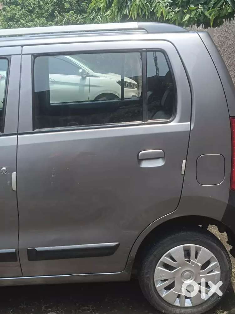 Maruti Suzuki Wagon R 1.0 2015 Petrol Manual