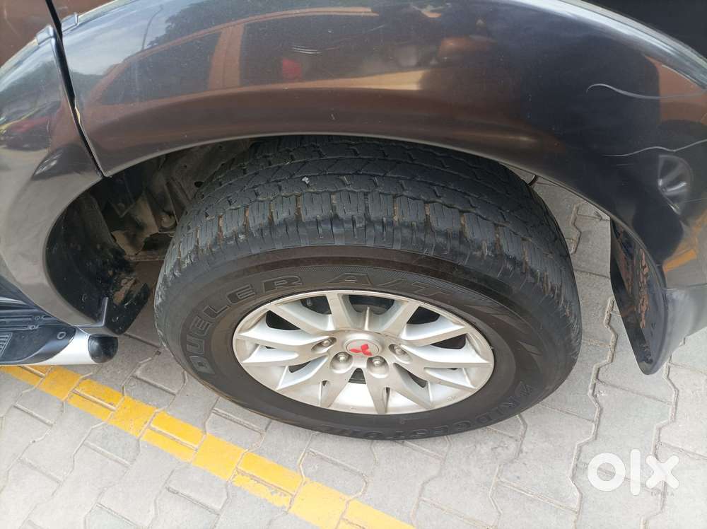 Mitsubishi Pajero Sport 2.5 Automatic, 2015, Diesel