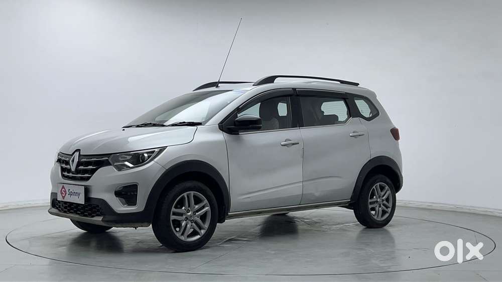 Renault Triber Rxz, 2022, Petrol