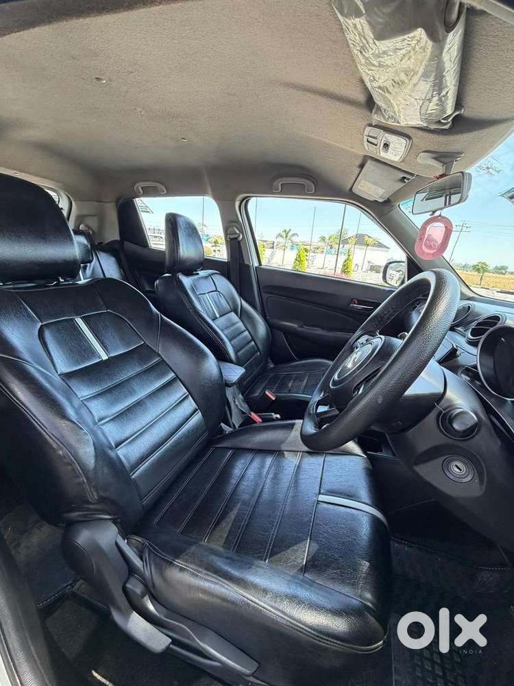 Maruti Suzuki Swift 2022 Petrol 75000 Km Driven
