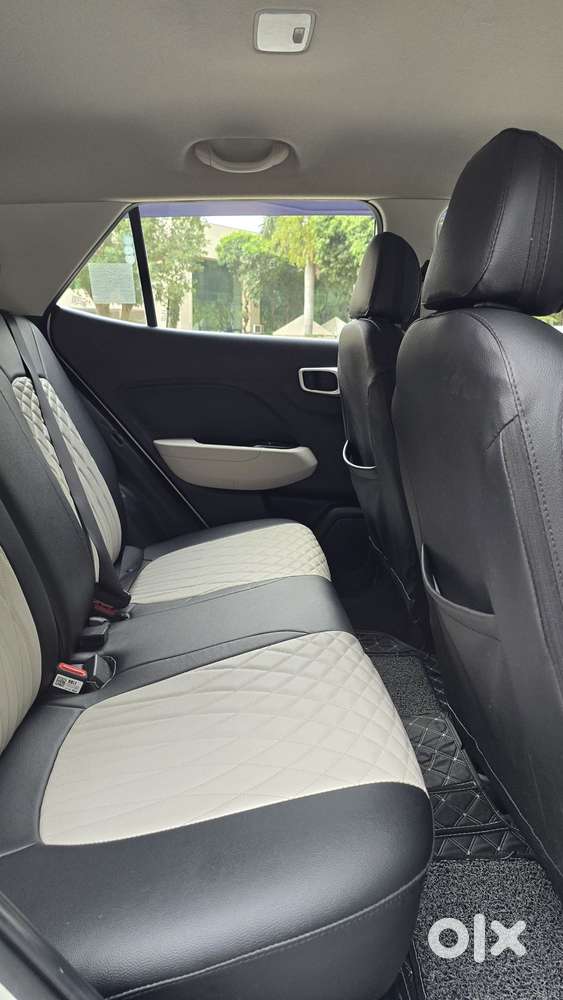 Hyundai Venue 1.0 S (o) Turbo Imt, 2023, Petrol