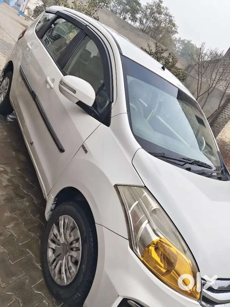 Maruti Suzuki Ertiga 2016 Diesel 165000 Km Driven