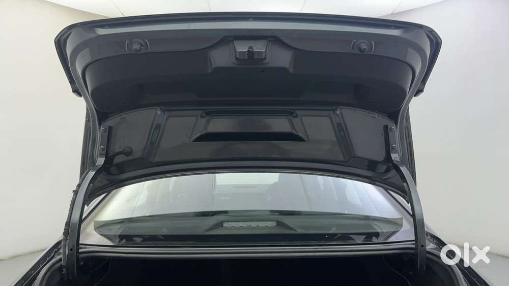 Skoda Slavia Style 1.5l Tsi Dsg, 2022, Petrol
