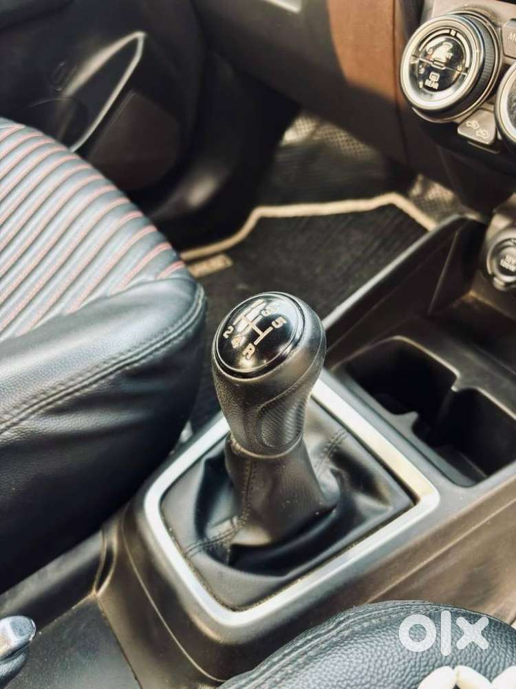 Maruti Suzuki Swift 2018 Zxi, 2022, Petrol