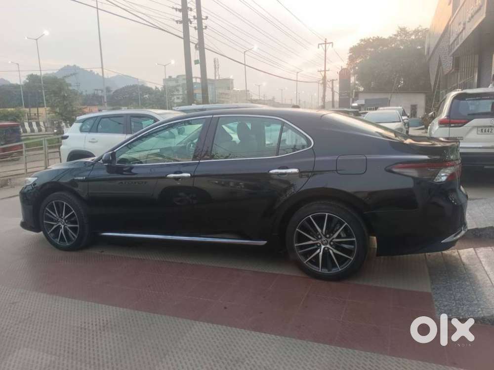 Toyota Camry [2019-ongoing] 2.5 Hybrid, 2023, Petrol