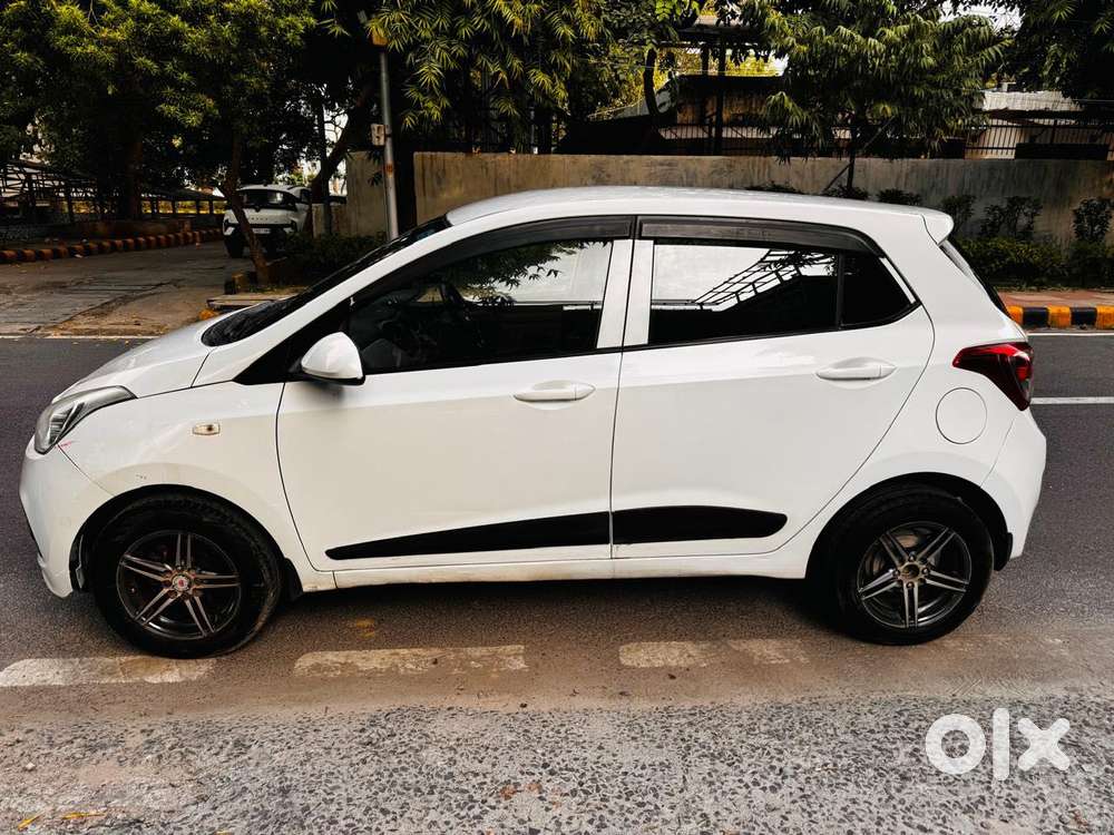 Hyundai Grand I10 Magna, 2017, Cng & Hybrids