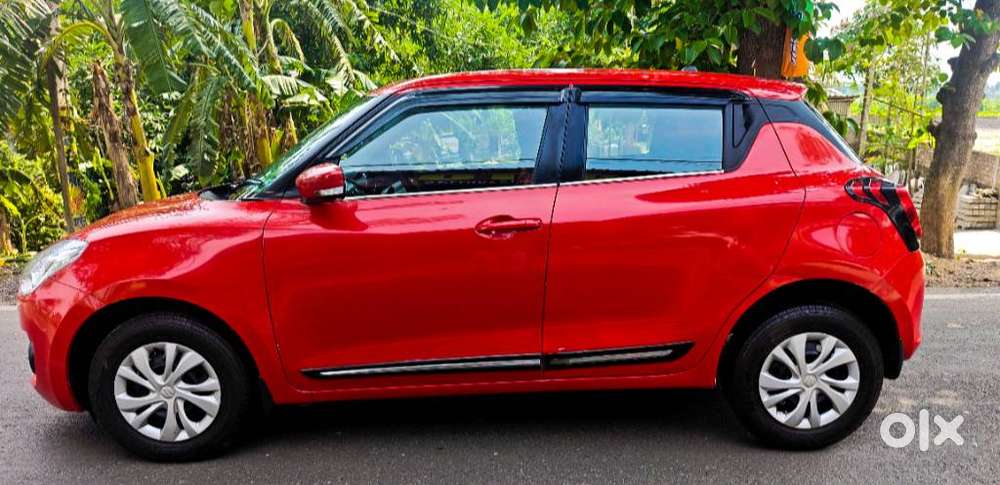 Maruti Suzuki Swift Vxi + Manual, 2019, Petrol