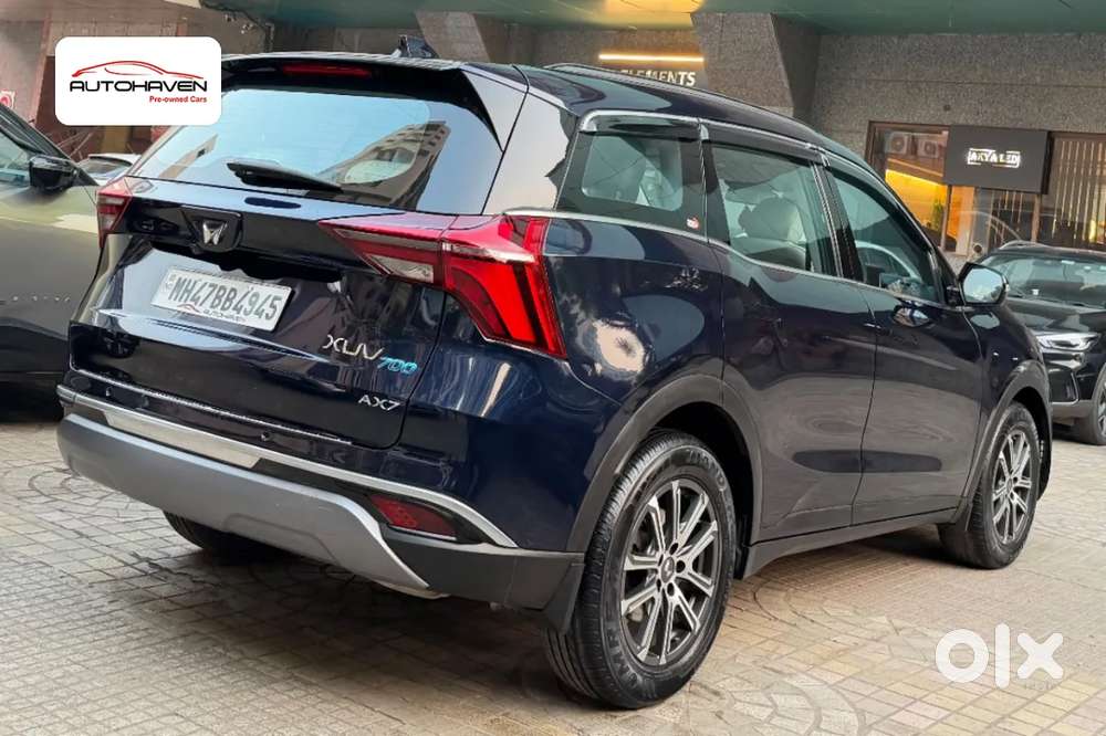 Mahindra Xuv700 2.0 Ax 7 Petrol At Str, 2022, Petrol