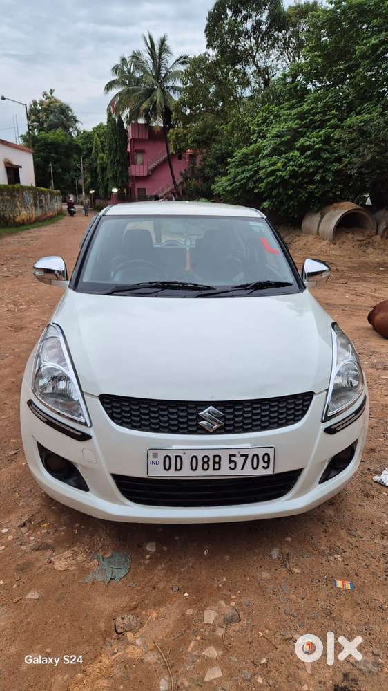 Maruti Suzuki Swift Vxi, 2014, Petrol