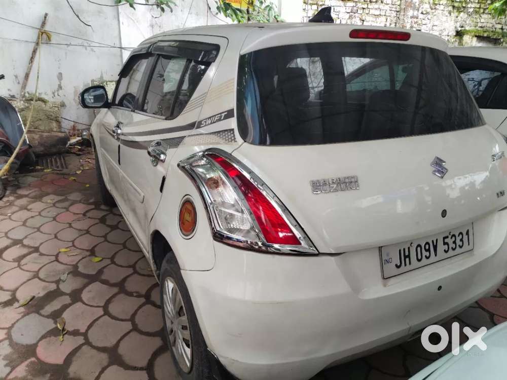 Maruti Suzuki Swift Vxi, 2014, Petrol