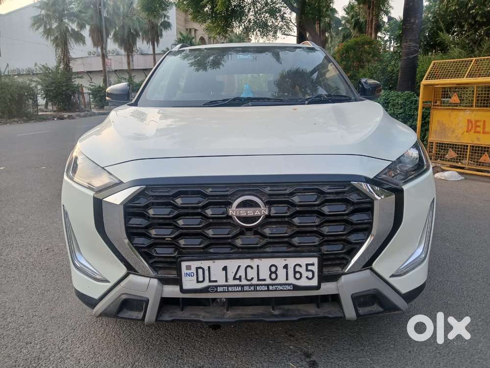 Nissan Magnite 1.0 Xv Premium, 2025, Cng & Hybrids