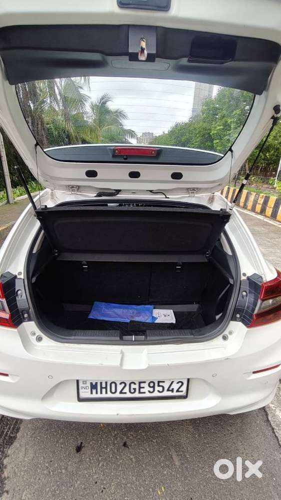 Maruti Suzuki Baleno 1.2 Alpha At, 2024, Petrol
