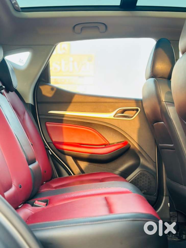 Mg Astor 1.5 Savvy Cvt S Red, 2022, Petrol