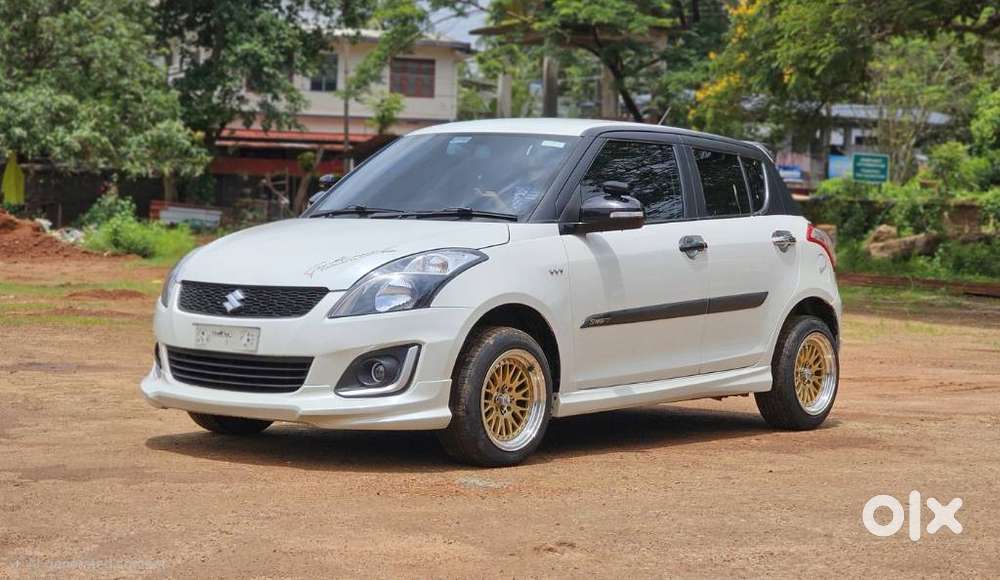 Maruti Suzuki Swift Vxi Optional, 2017, Petrol