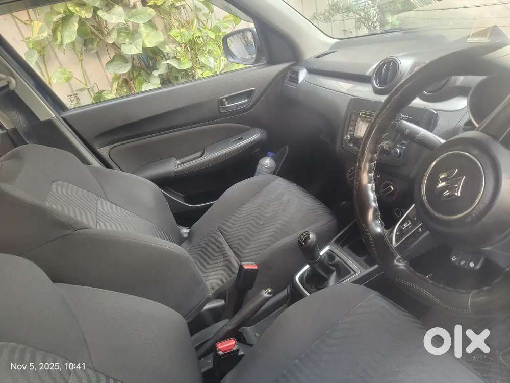Maruti Suzuki Swift 2019 Petrol 37000 Km Driven