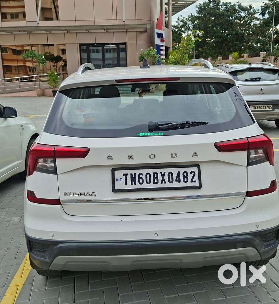 Skoda Kushaq 1.0 Tsi Style At (6 Airbags), 2023, Petrol