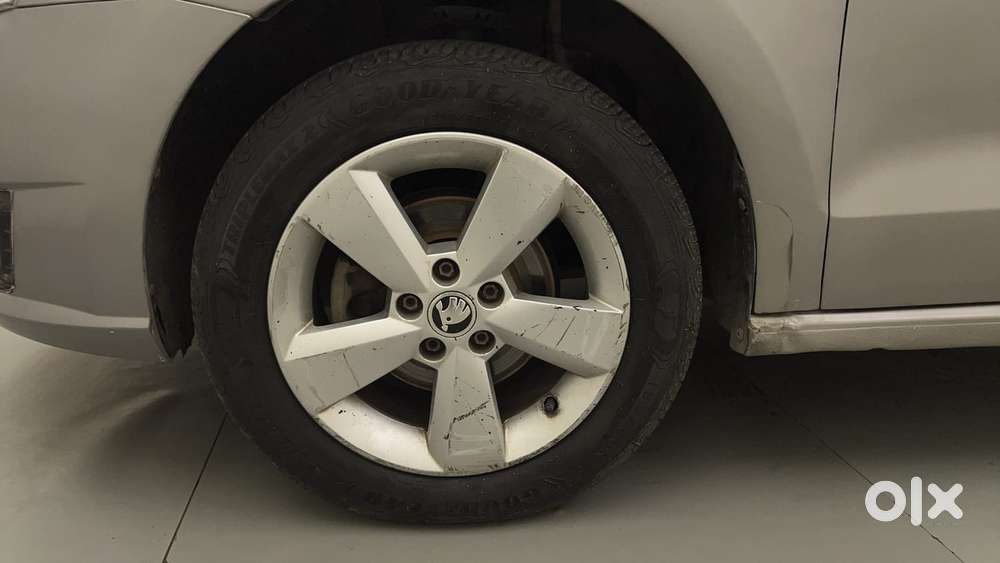 Skoda Rapid 1.6 Mpi At Ambition, 2017, Petrol