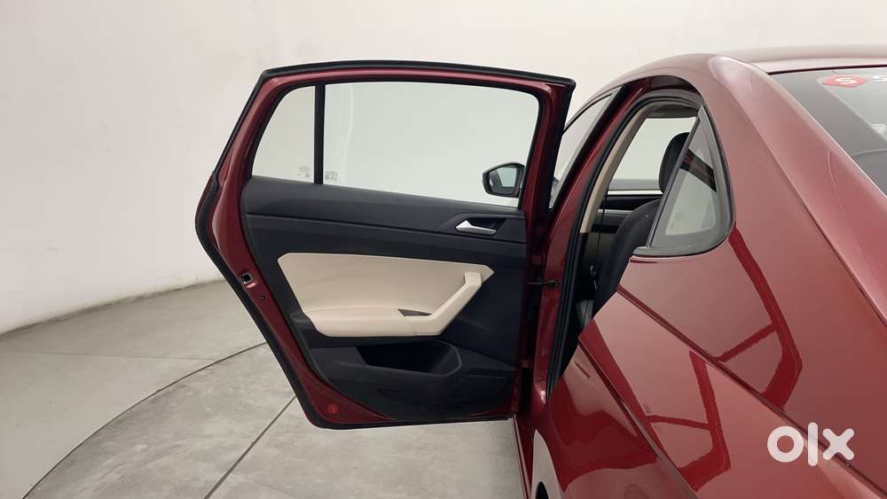 Volkswagen Virtus Highline Plus 1.0 Tsi At, 2023, Petrol