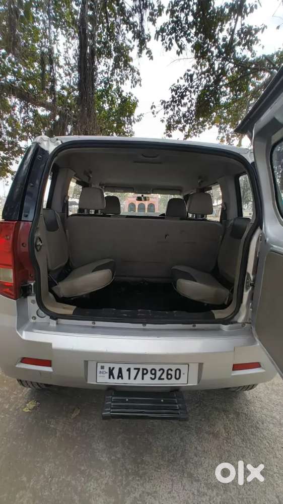 Mahindra Tuv 300 2016 Diesel Well Maintained