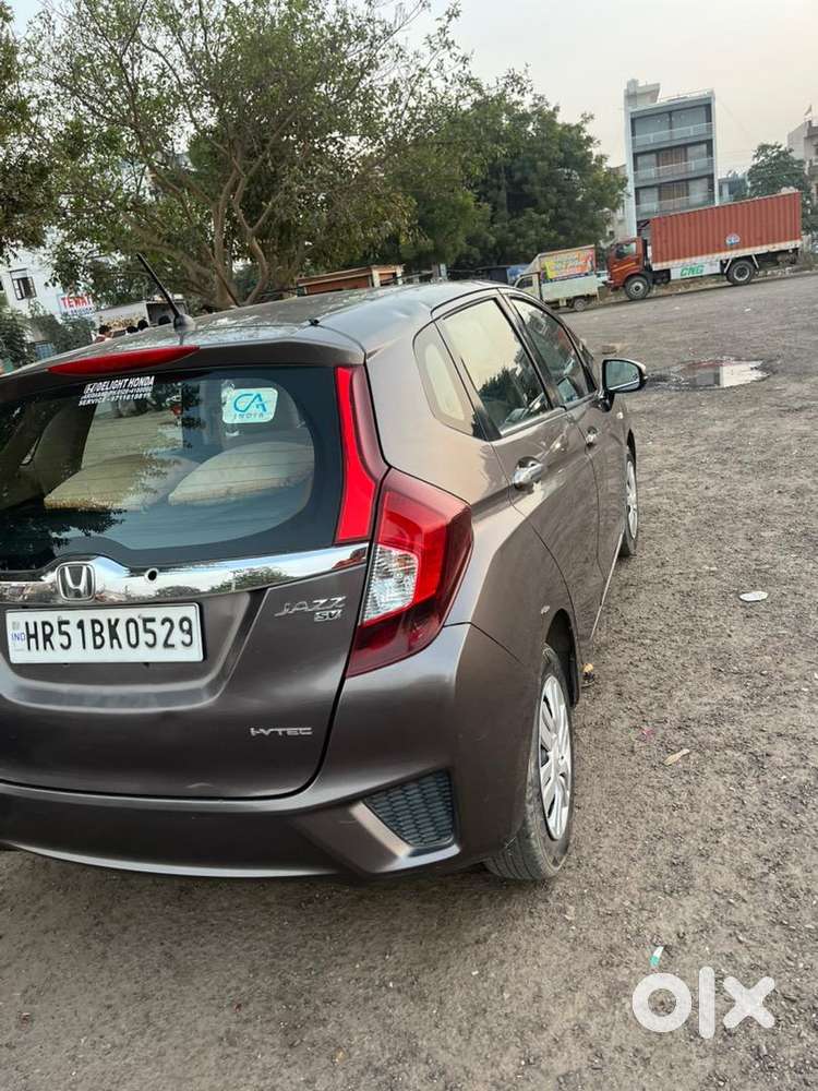 Honda Jazz 2016 Petrol Well Maintained
